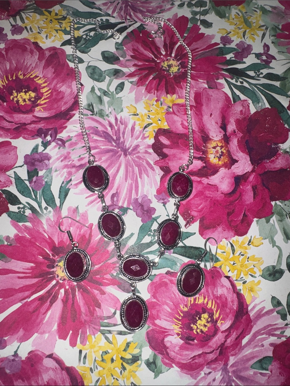 Silver Ruby Jewelry Set - Picture 5 of 15